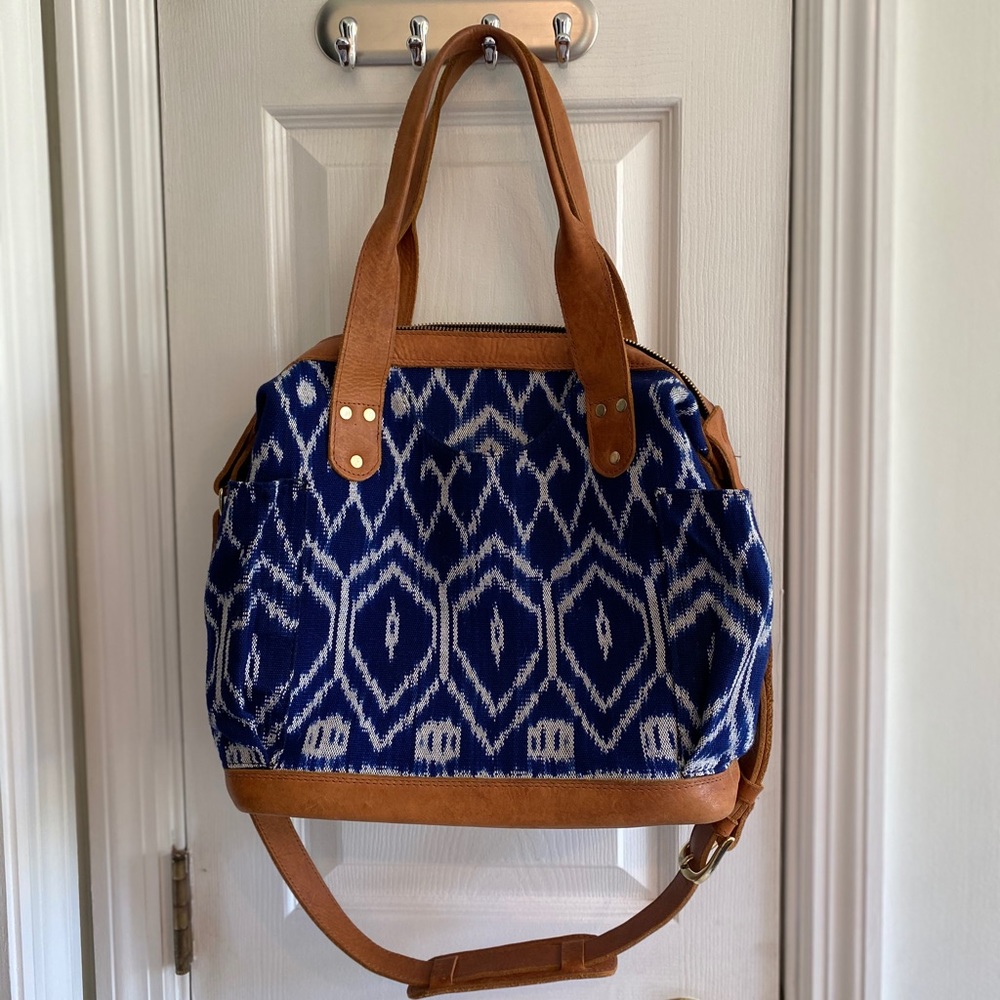 Ikat Purse